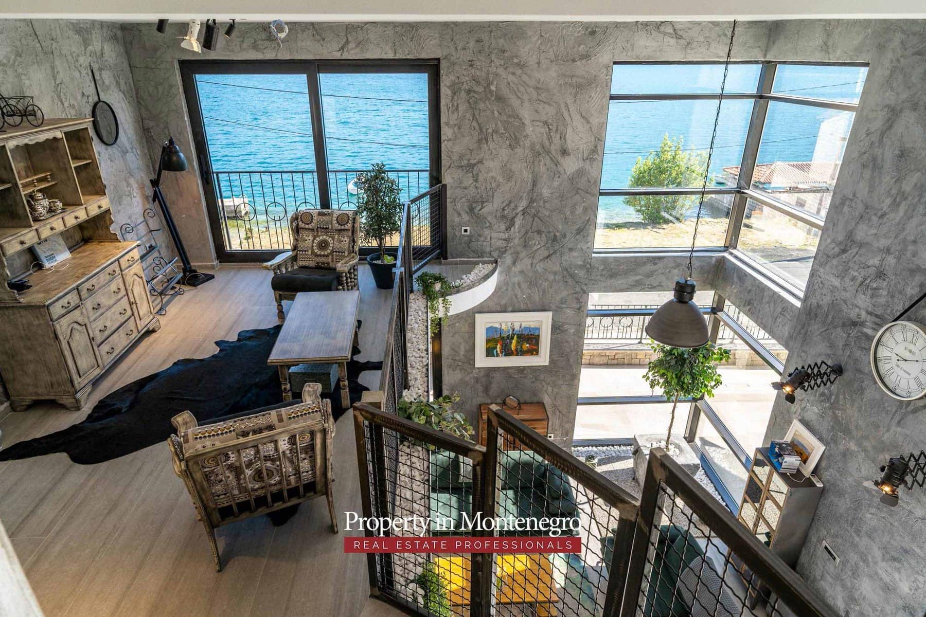 Modern villa in the Bay of Kotor (8)