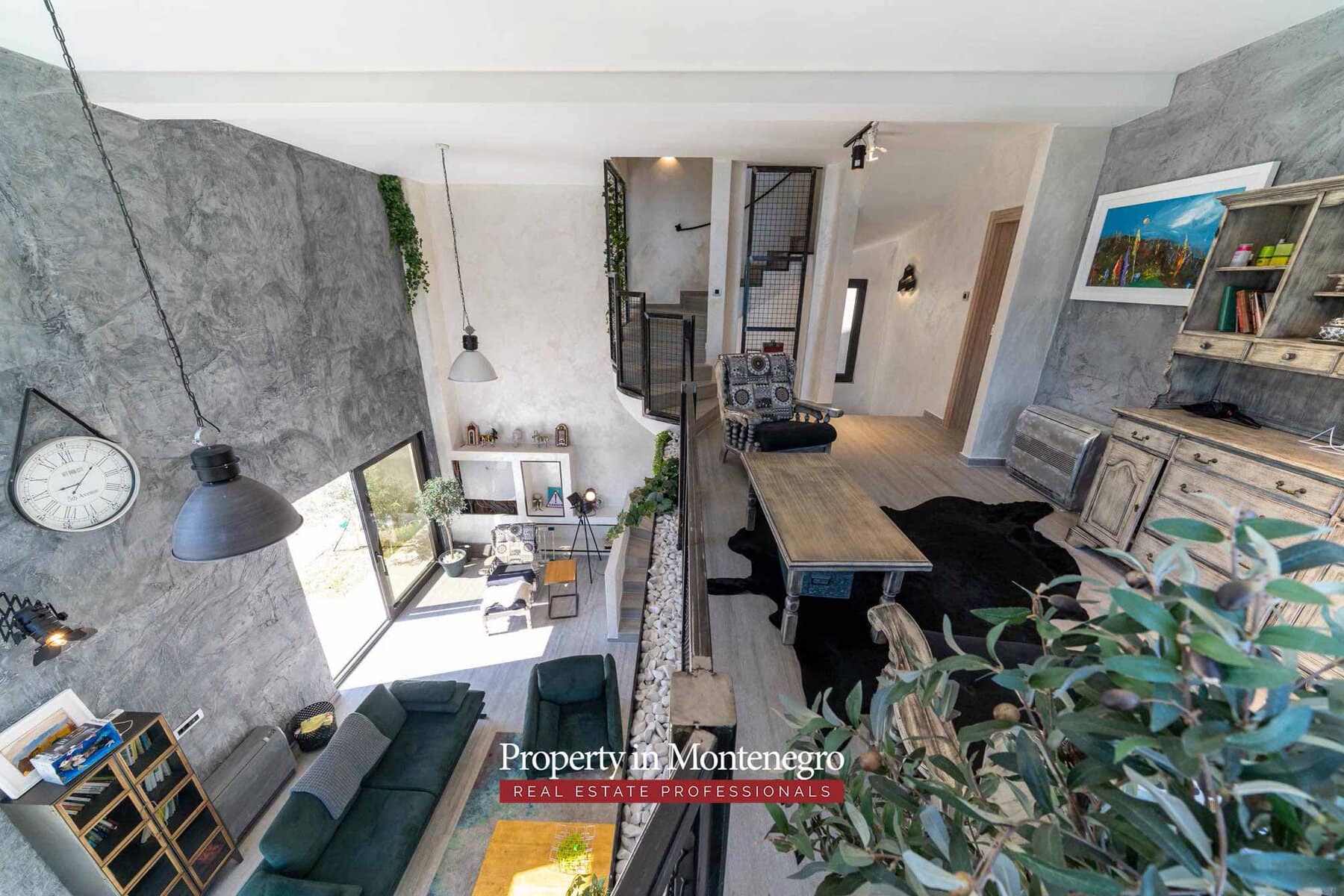 Modern villa in the Bay of Kotor (23)