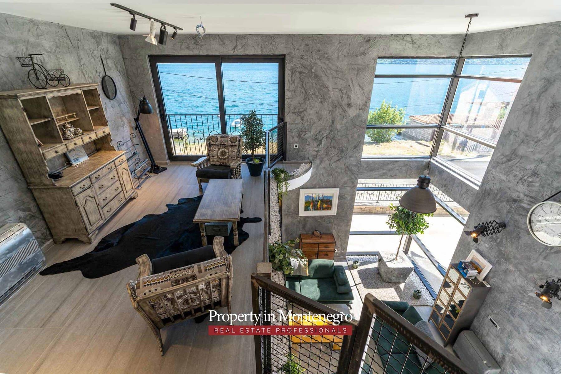 Modern villa in the Bay of Kotor (24)