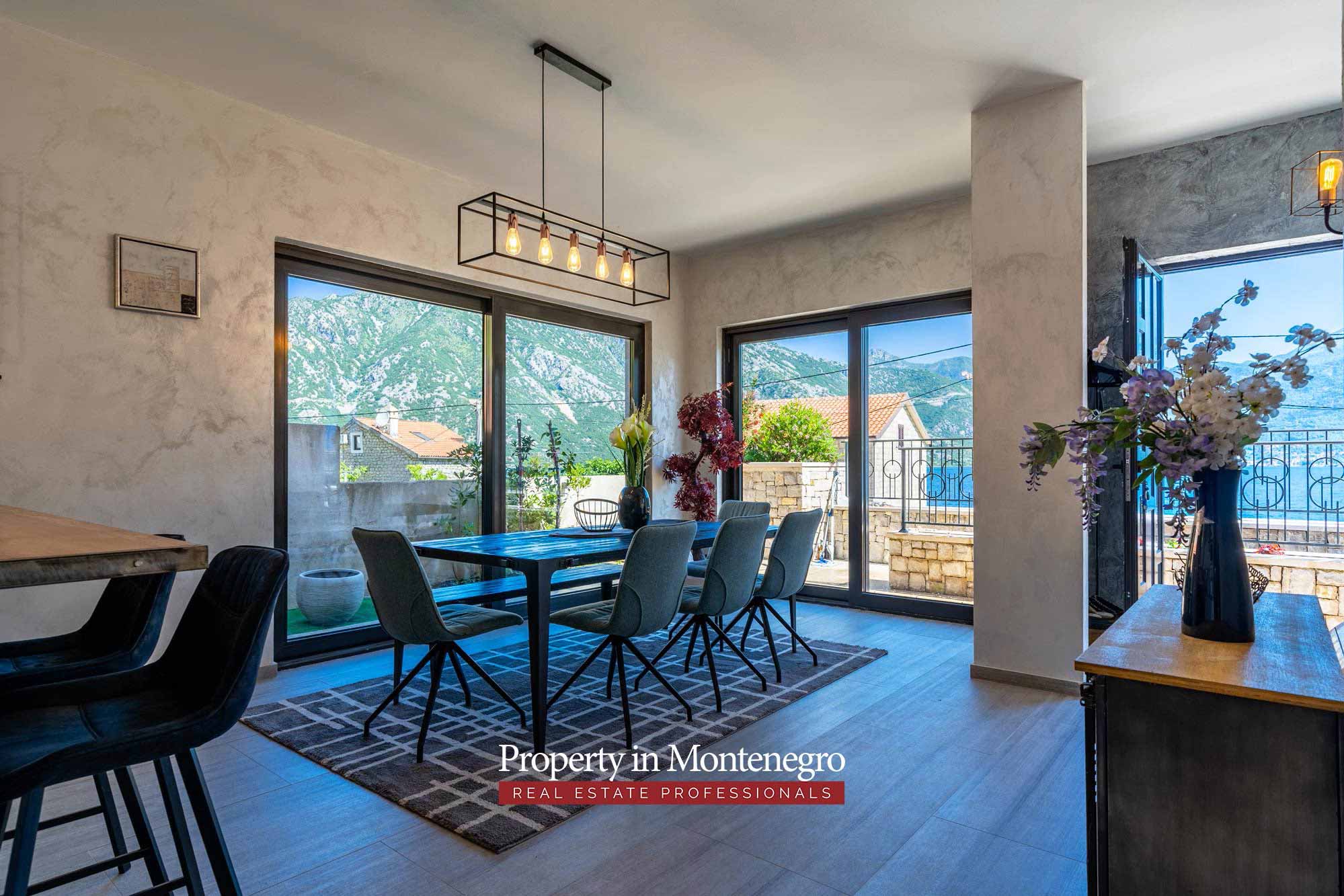 Modern villa in the Bay of Kotor (46)