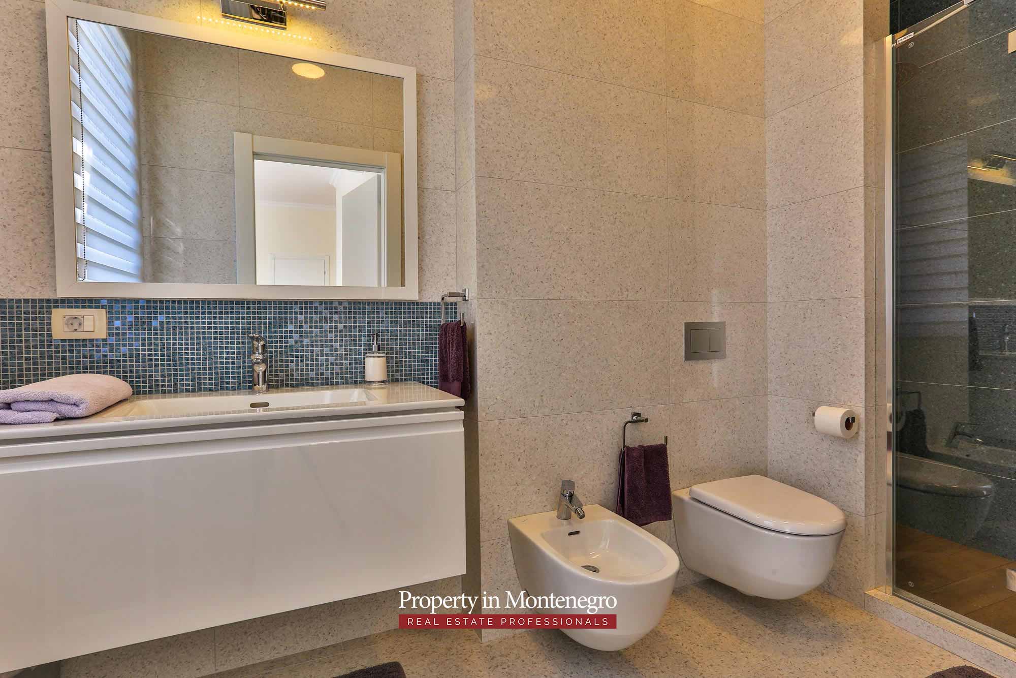 Three bedroom house near Porto Montenegro (7)