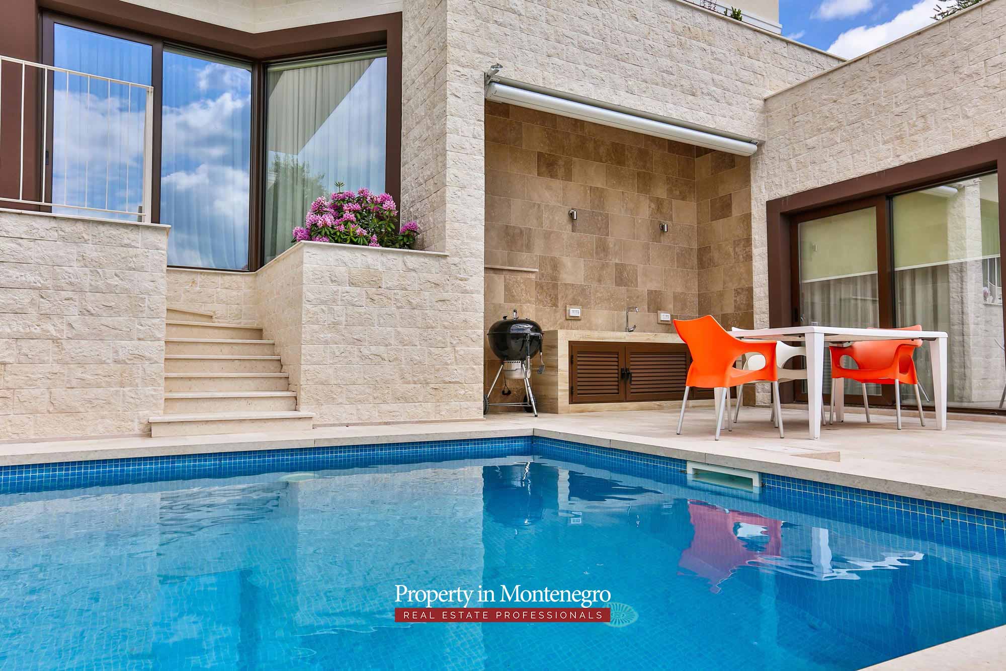 Three bedroom house near Porto Montenegro (8)
