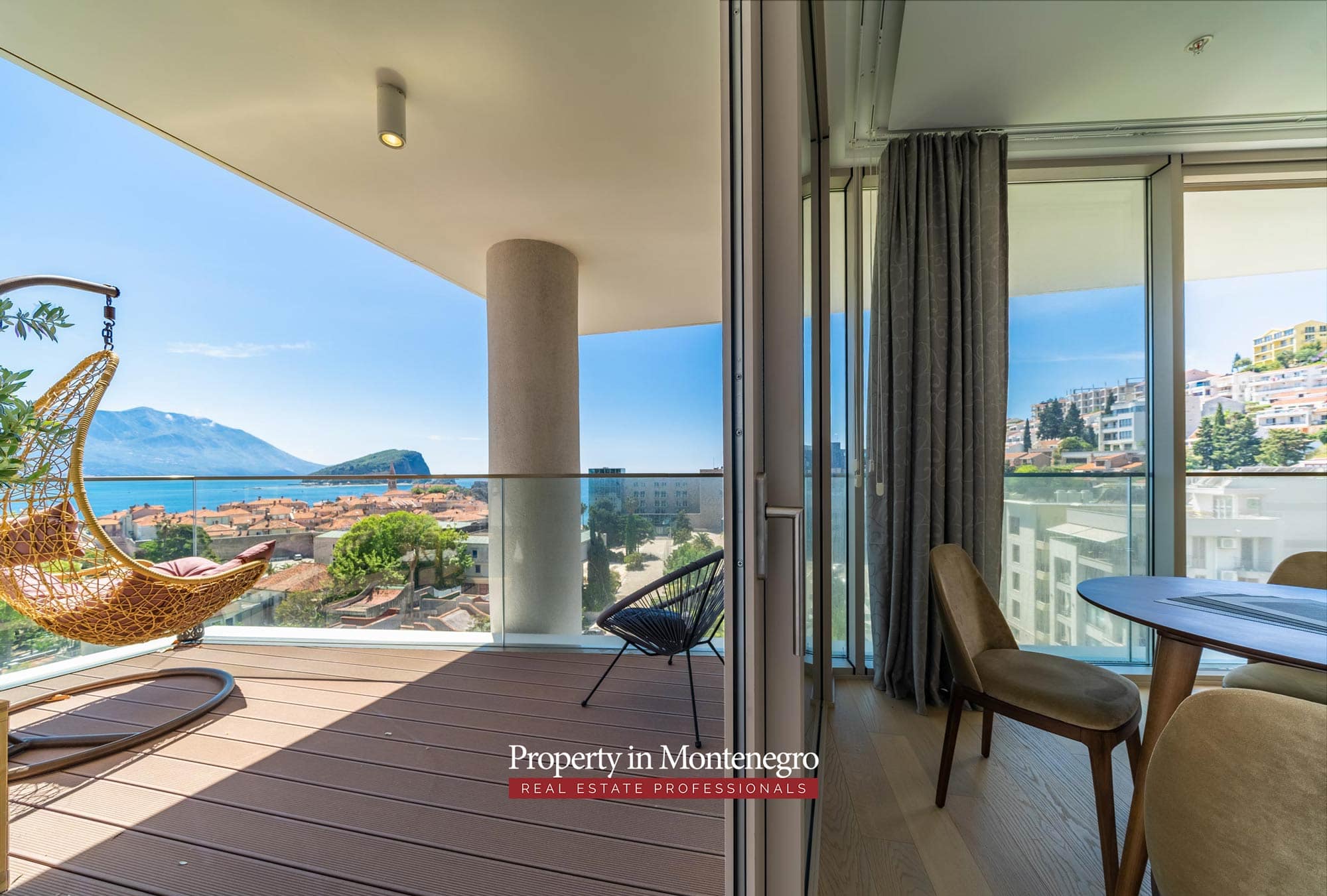 Luxury one bedroom apartment in the most attractive location in Budva (11)