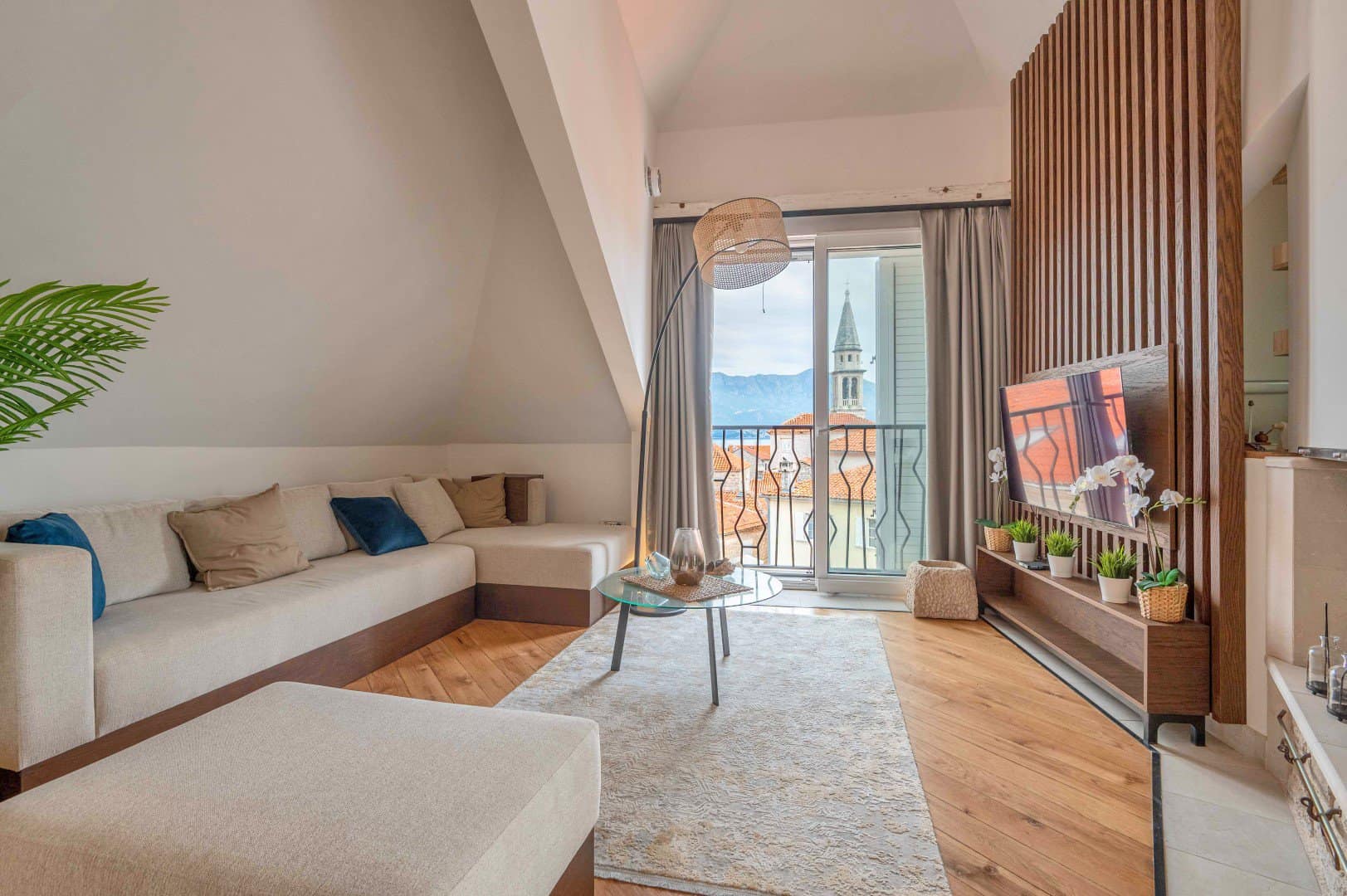 Unique 1bdr Apartment in Budva Old Town (7)