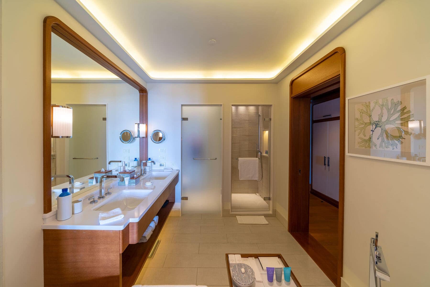 Waterfront 2bdr Apartment within Regent 5* Hotel (12)