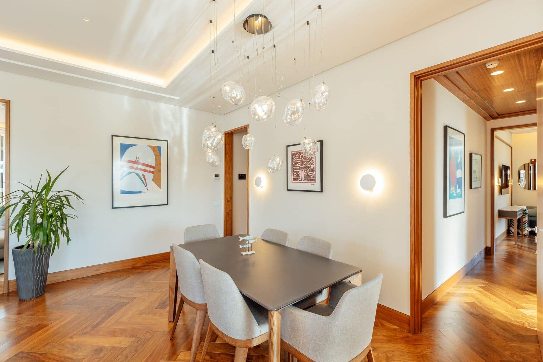 Elena 2bdr Contemporary Apartment (5)
