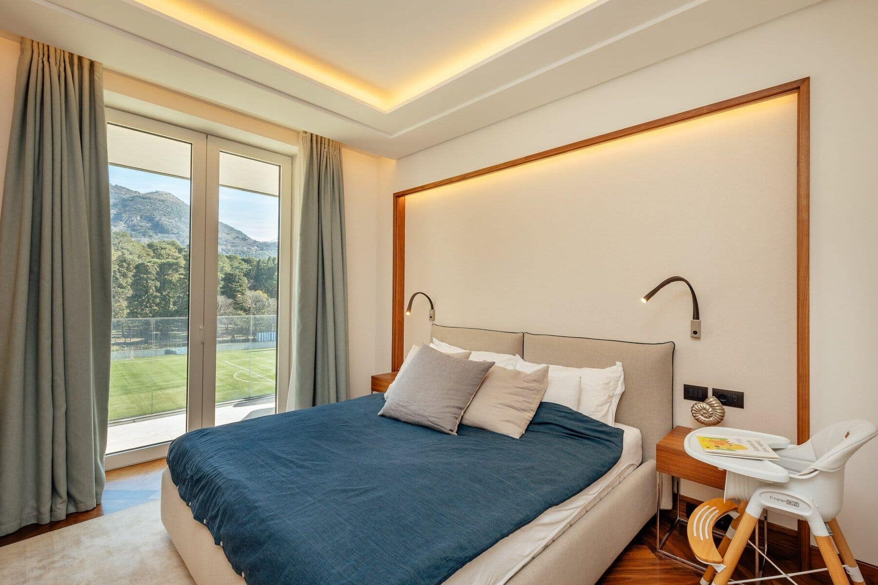 Elena 2bdr Contemporary Apartment (14)
