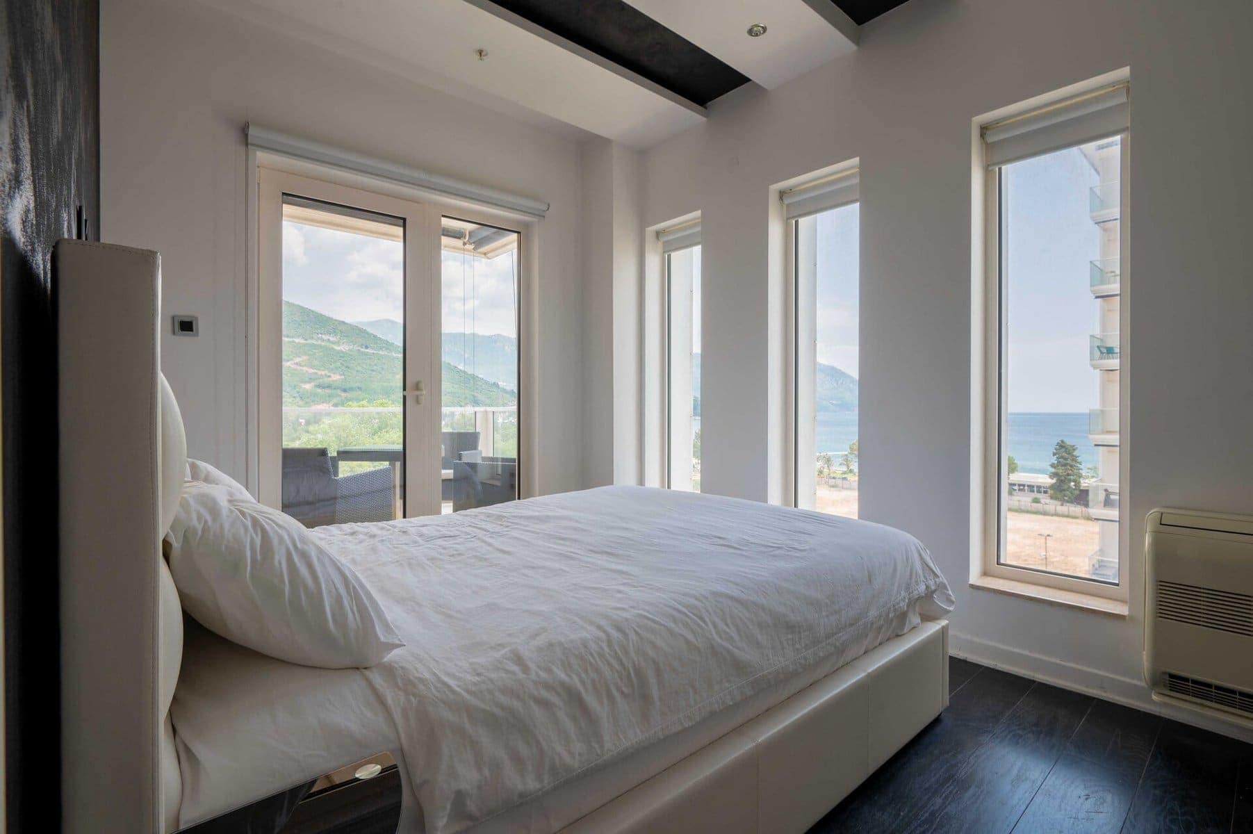Tre Canne 2bdr Apartment with Sea View (9)