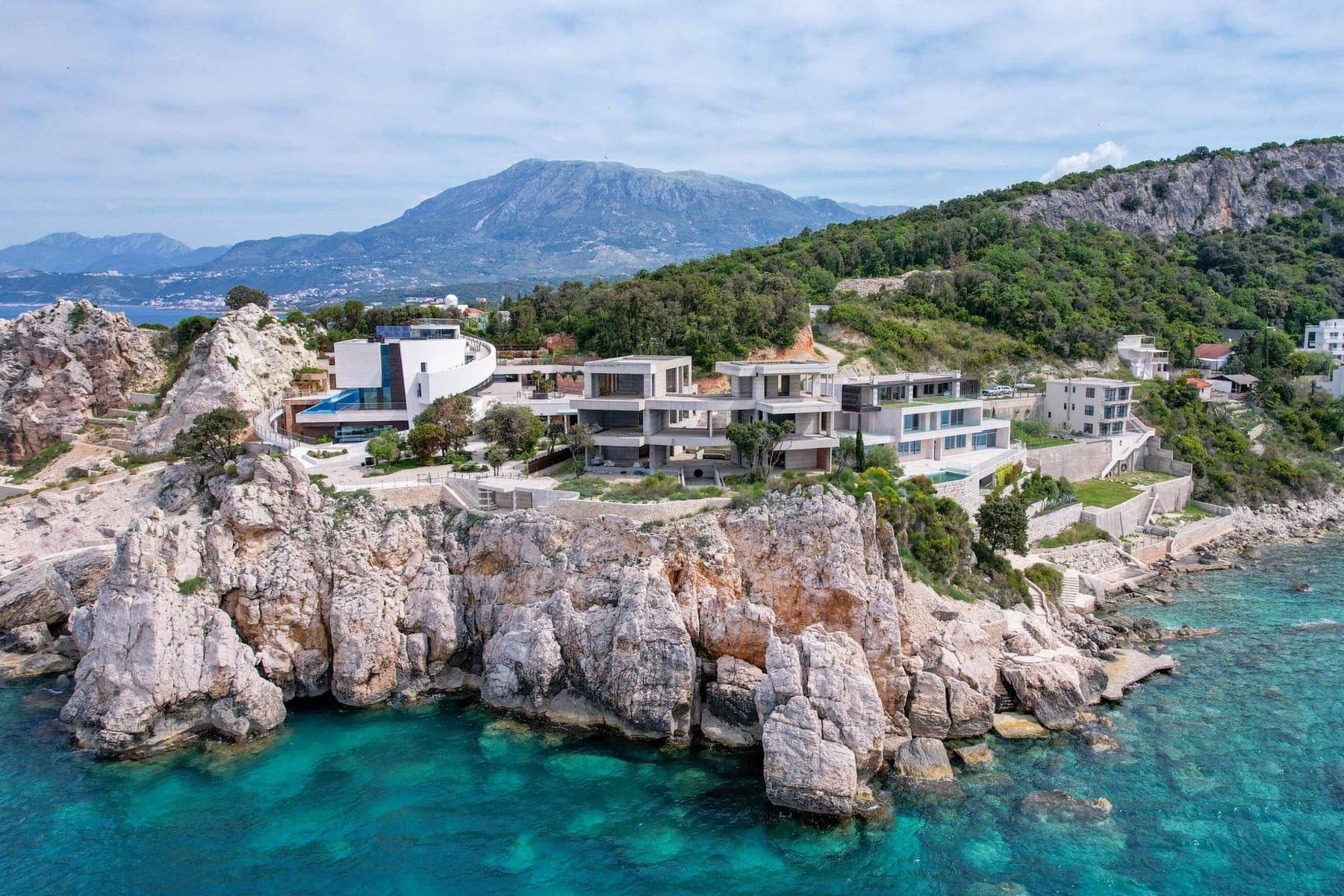 Cliff Villa in Kruce, Bar (21)