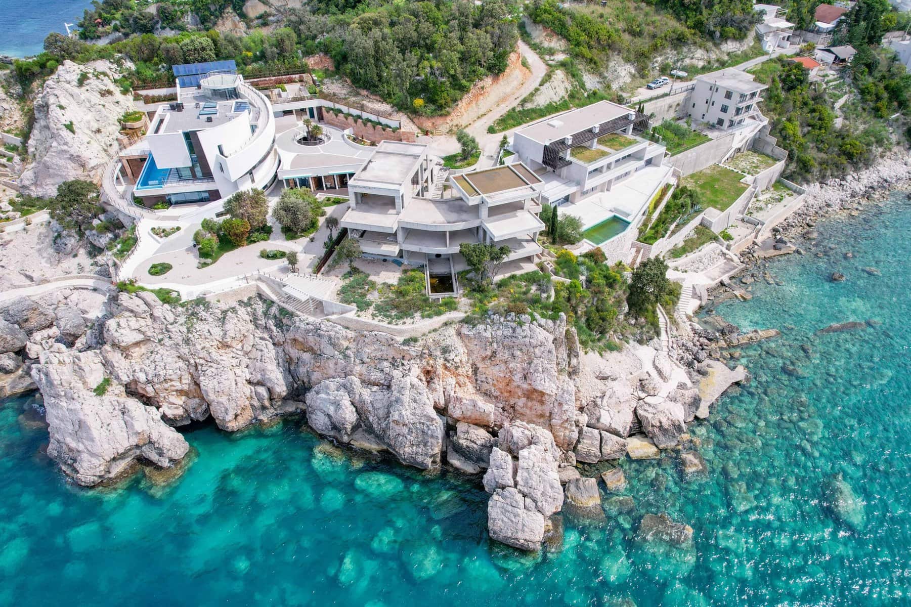 Cliff Villa in Kruce, Bar (22)