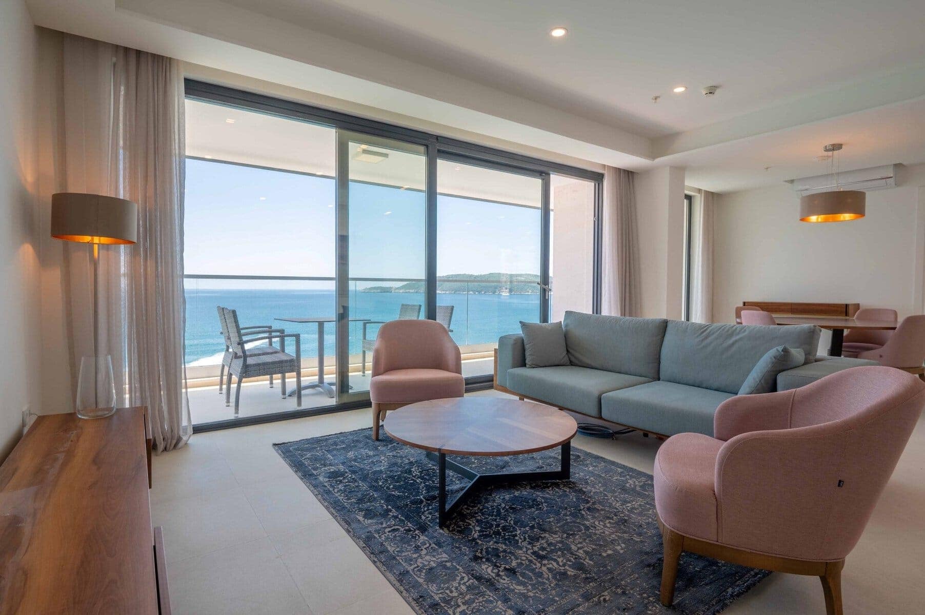 Rafailovici 2bdr Waterfront Apartment (5)