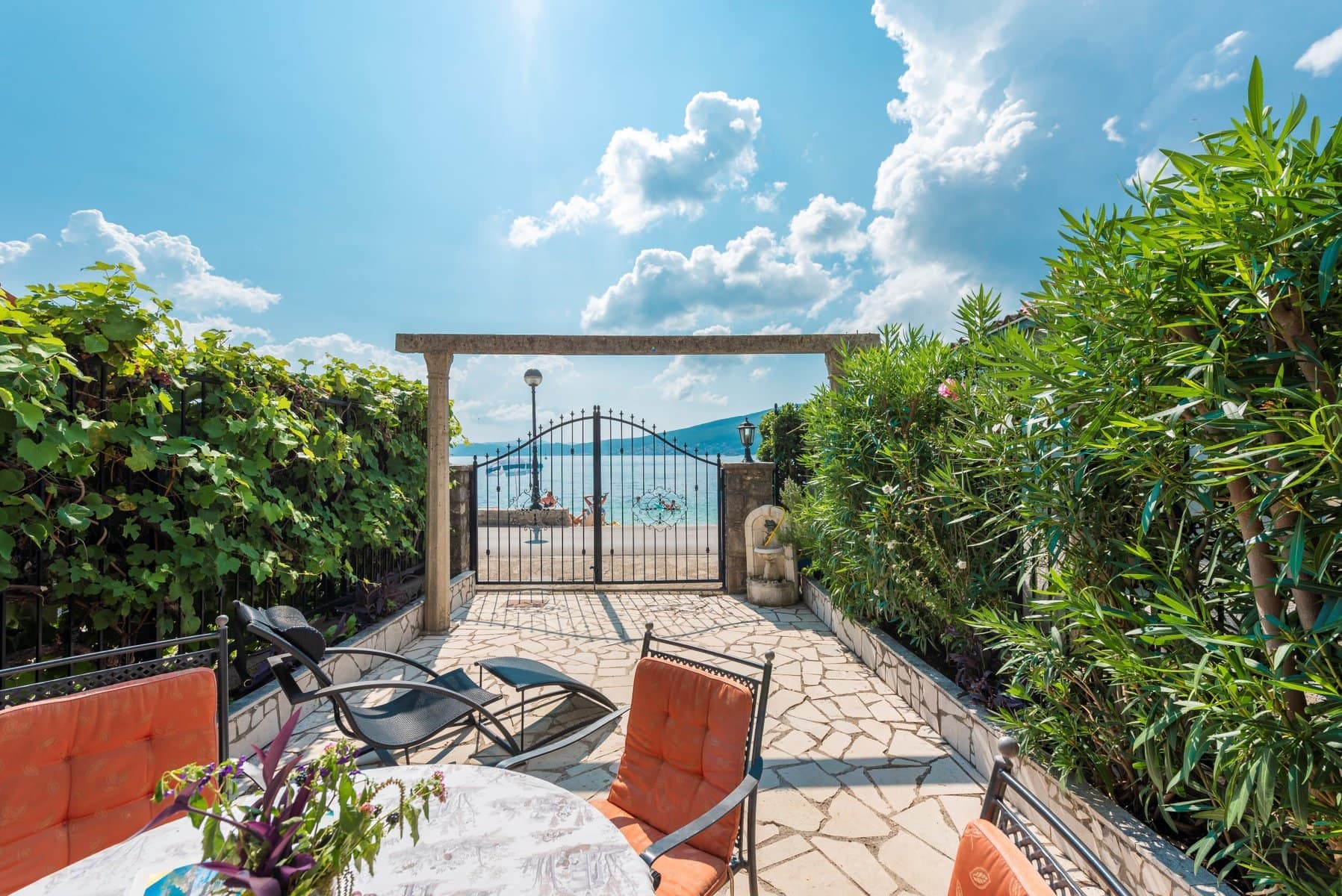 Charming Stone House on the First Line to the Sea in Baosici (26)