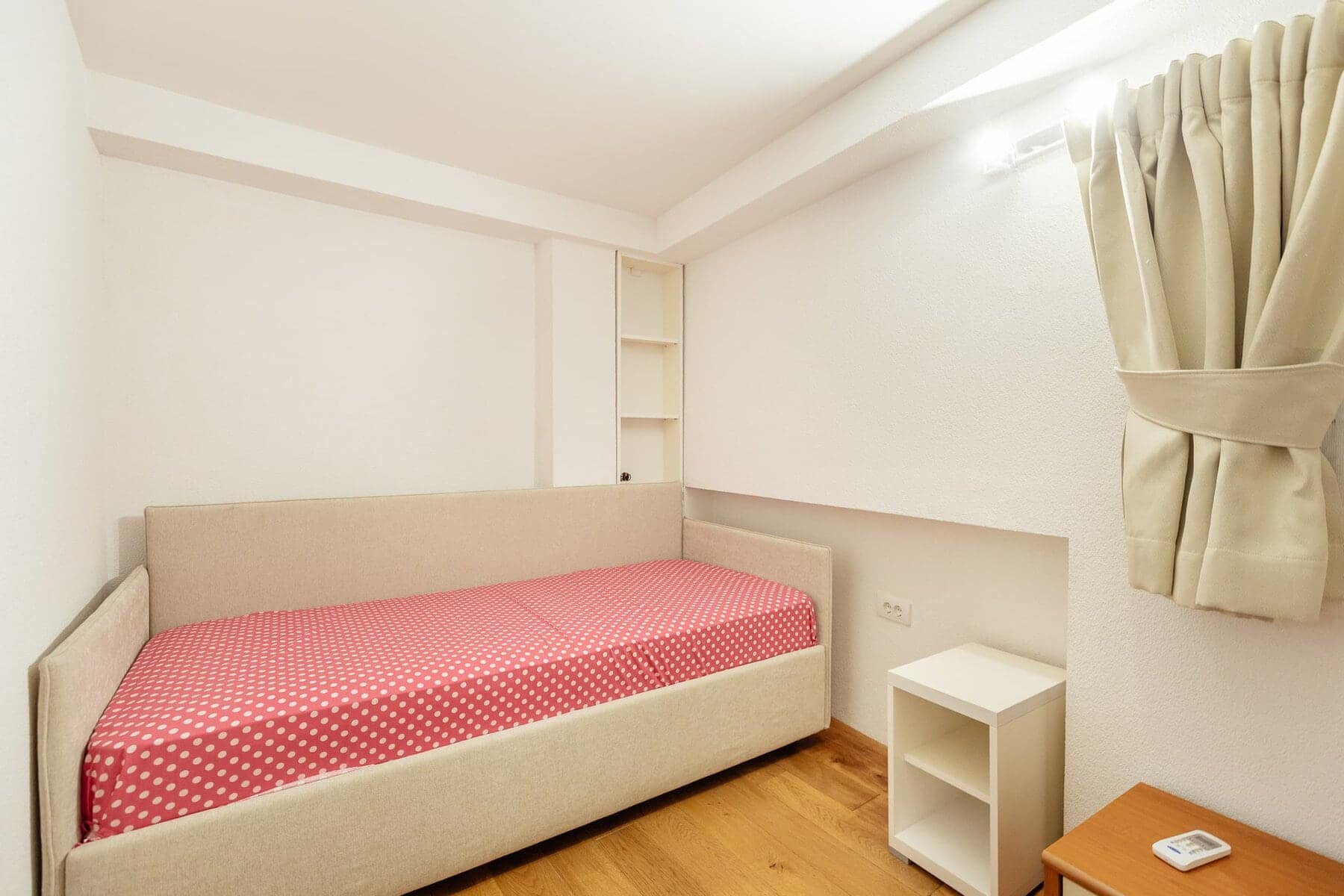 Perast Duplex Apartment (9)