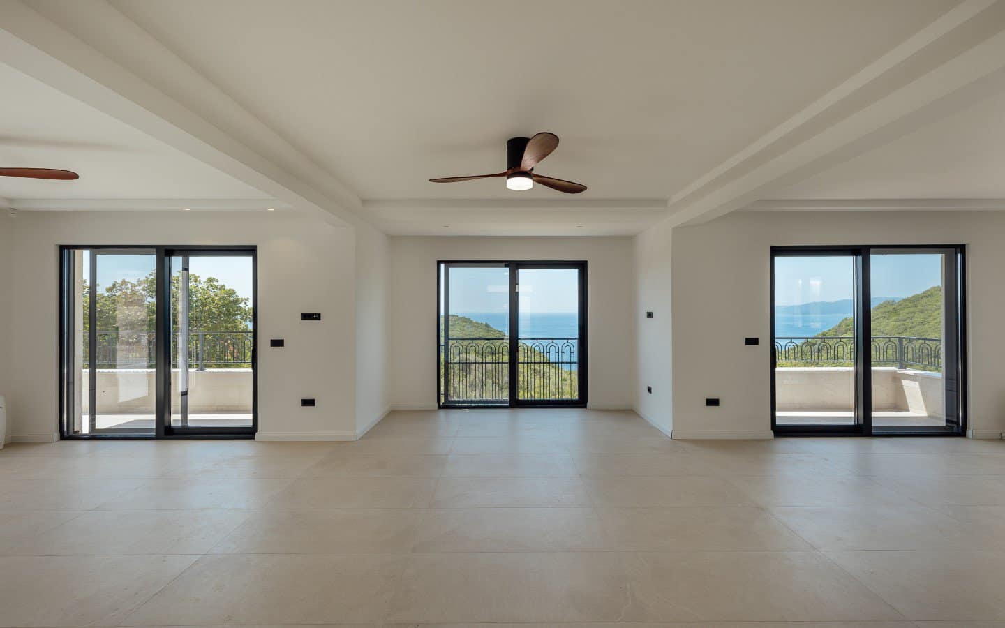Two Newly-built Villas with Sea Views and Swimming Pools in Rezevici (7)
