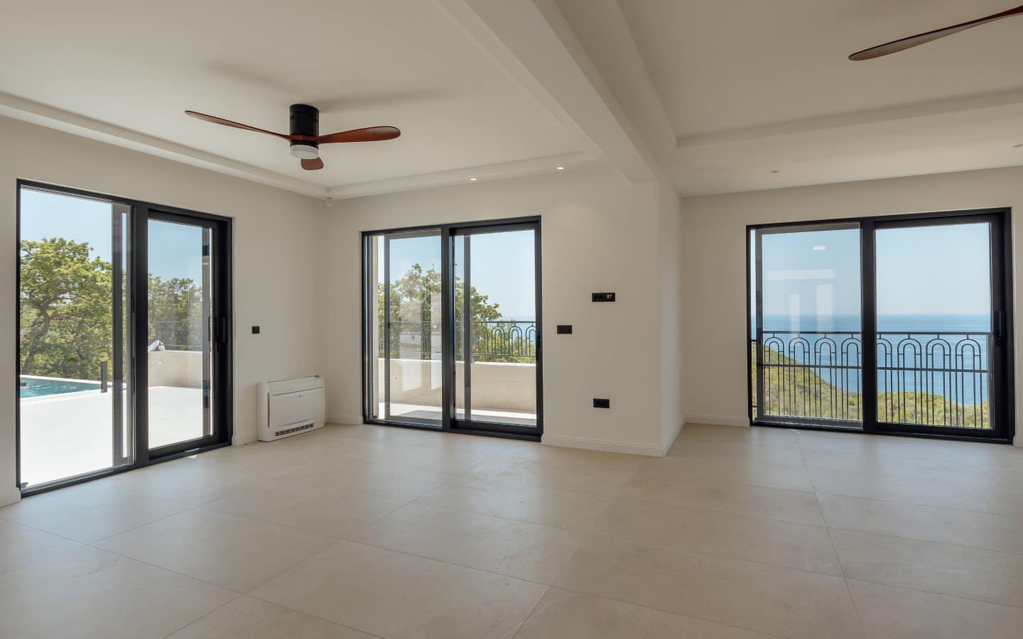 Two Newly-built Villas with Sea Views and Swimming Pools in Rezevici (8)
