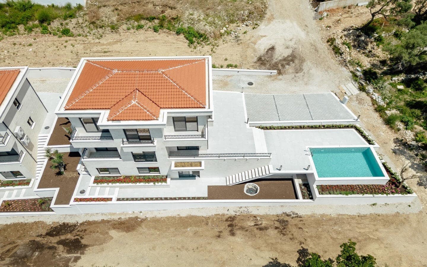Two Newly-built Villas with Sea Views and Swimming Pools in Rezevici (27)