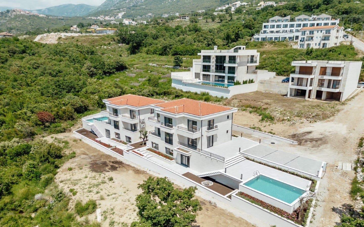 Two Newly-built Villas with Sea Views and Swimming Pools in Rezevici (33)