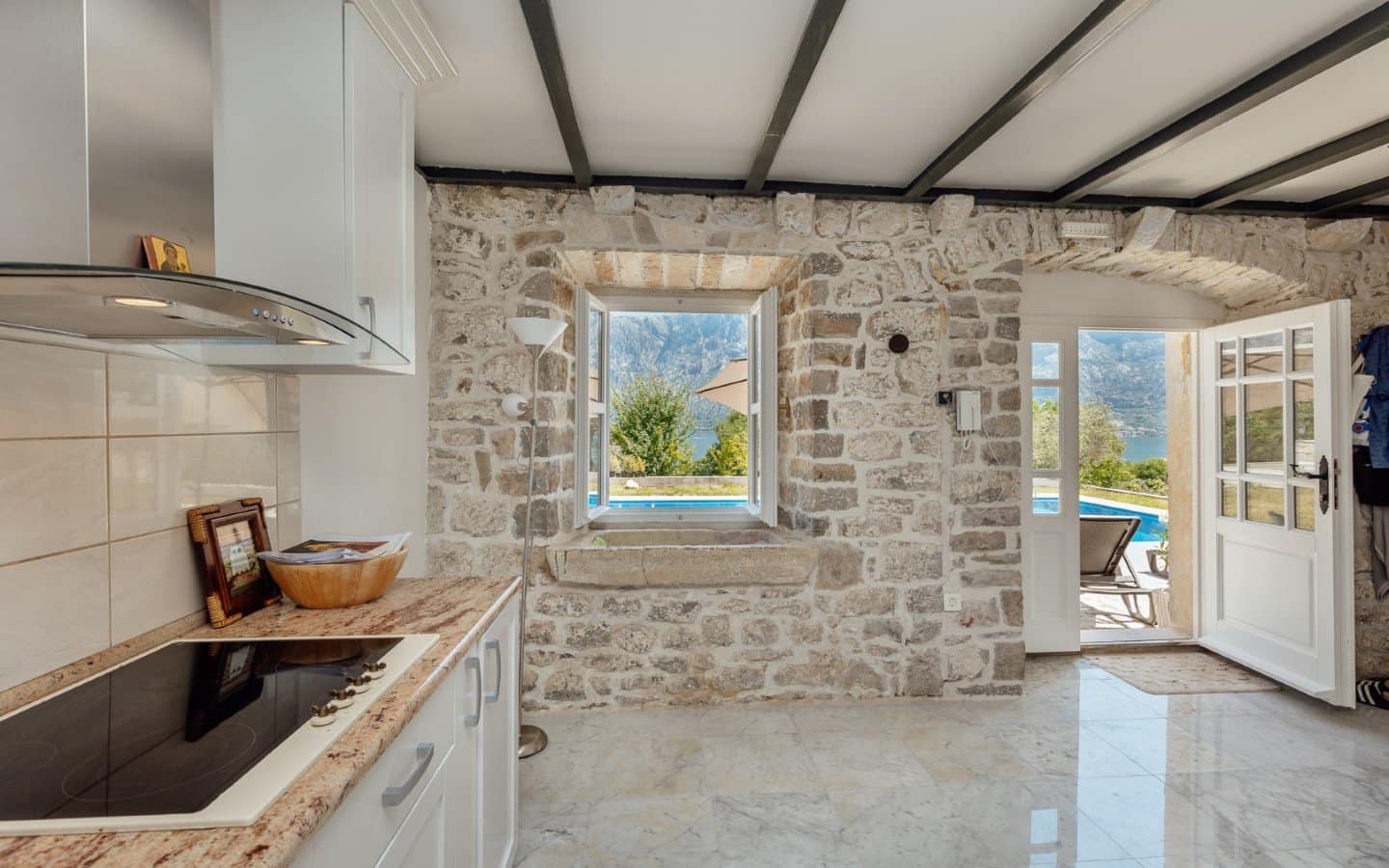 Prcanj – Historical Complex of Stone Villas and Houses (15)