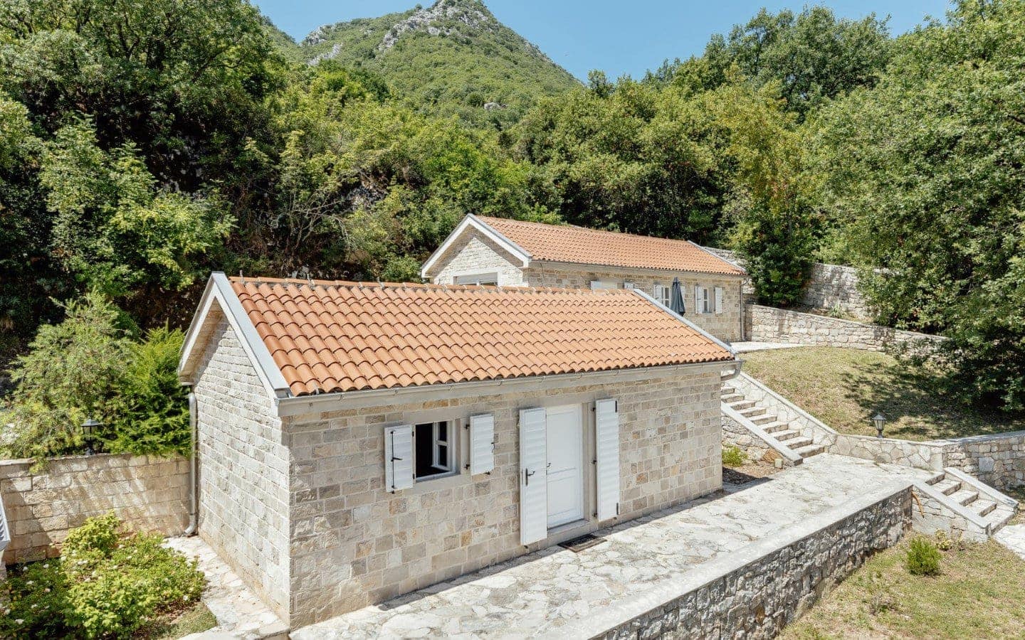 Prcanj – Historical Complex of Stone Villas and Houses (38)