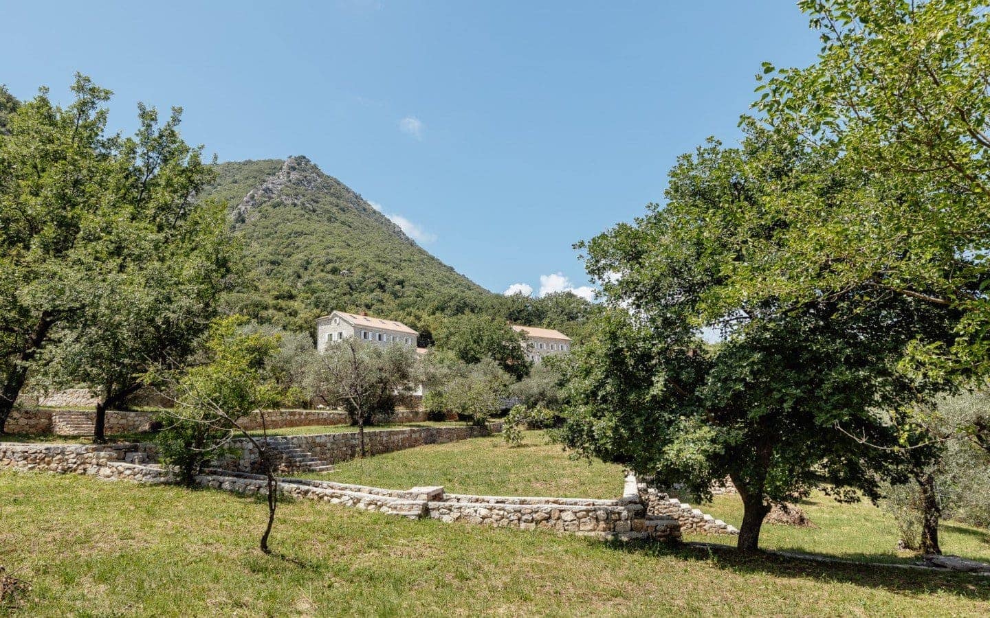 Prcanj – Historical Complex of Stone Villas and Houses (49)