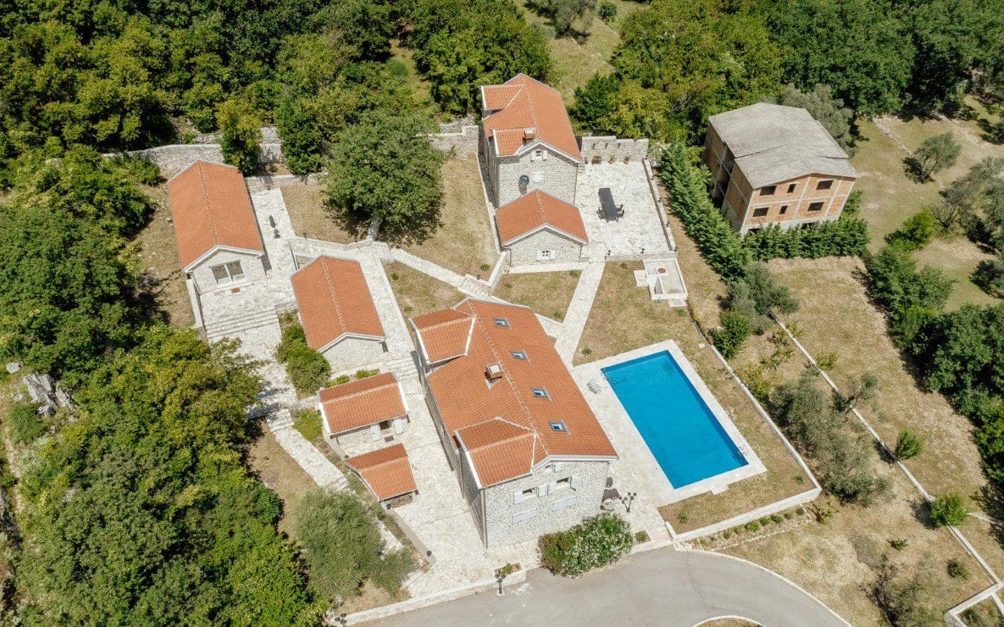 Prcanj – Historical Complex of Stone Villas and Houses (50)