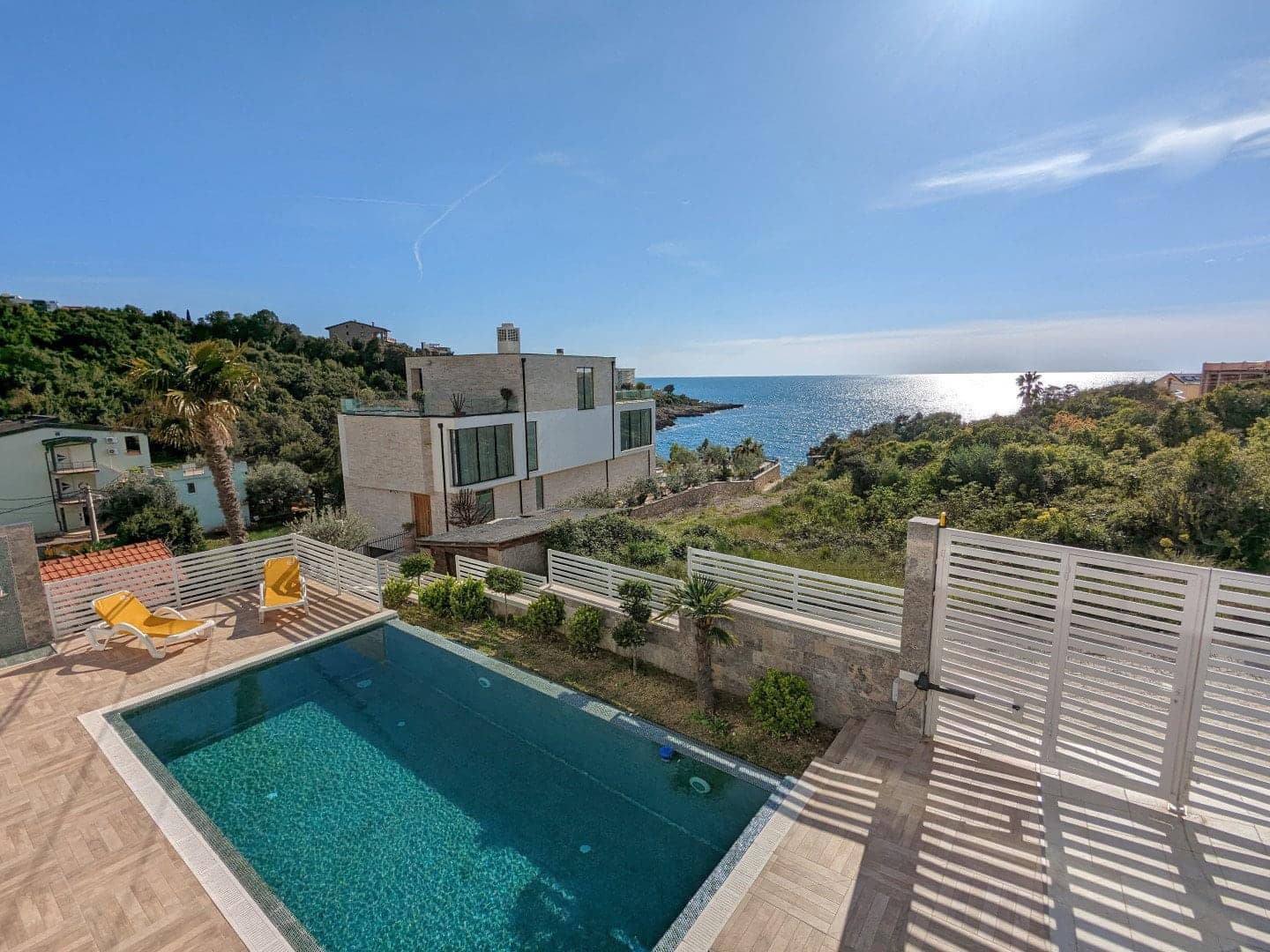 Utjeha – Modern Villa with Swimming Pool Near the Sea (17)