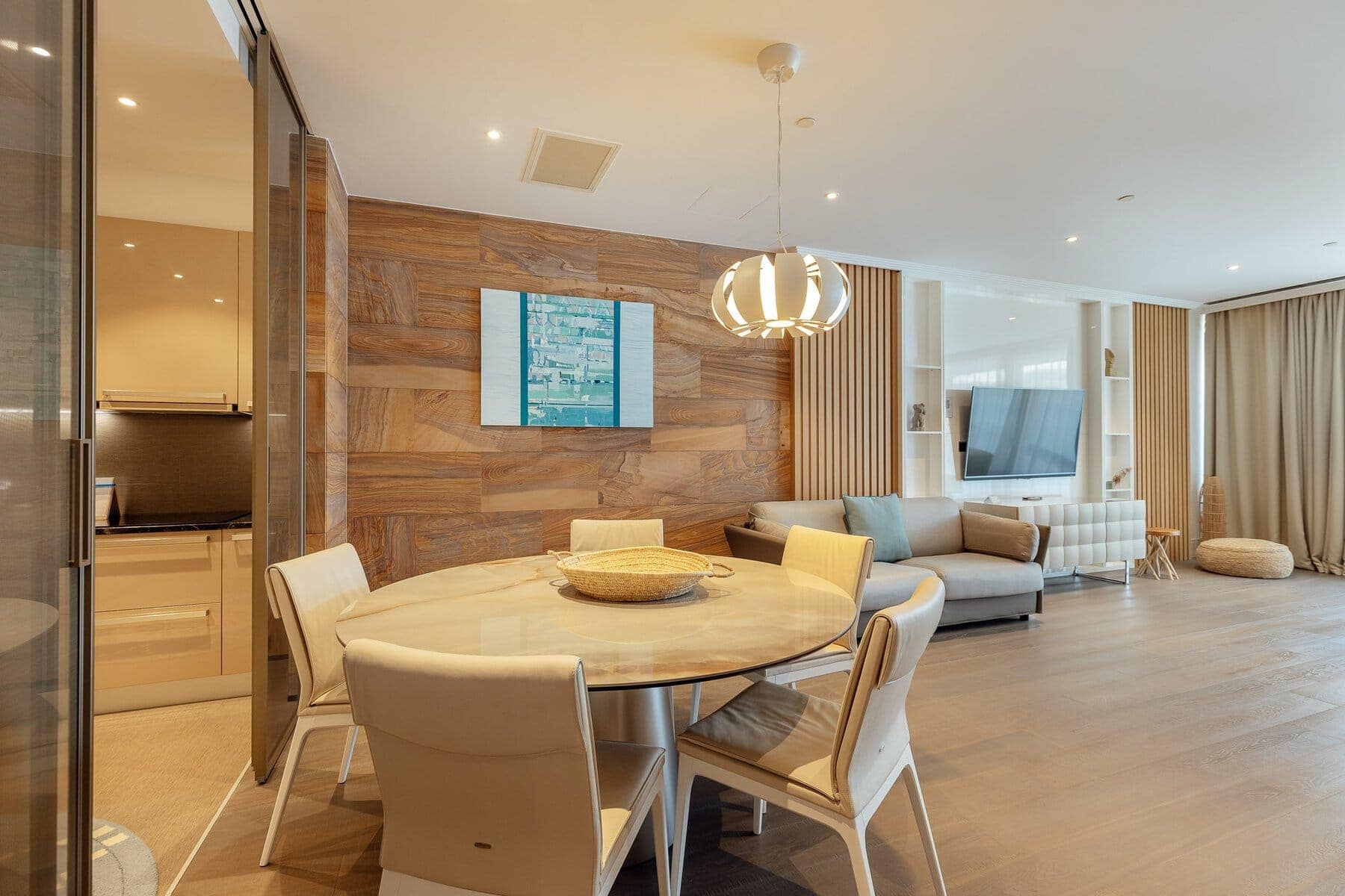 Luxury 3bdr Apartment in Nikki Beach (7)