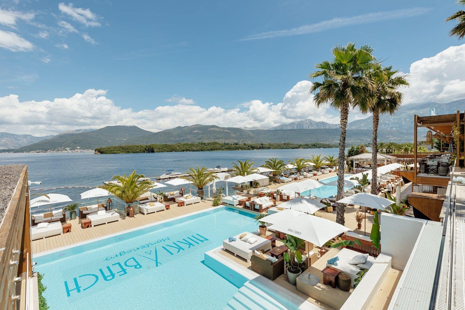 Luxury 3bdr Apartment in Nikki Beach (16)