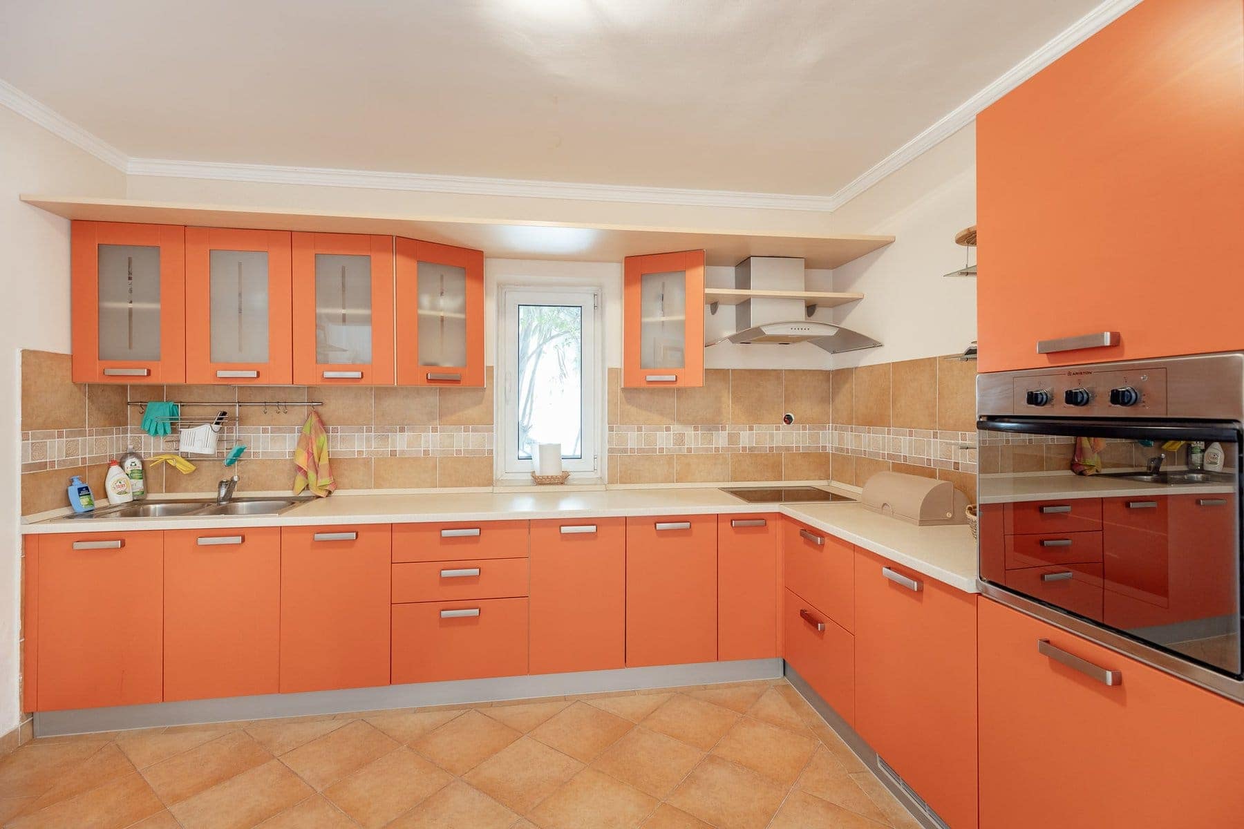 Skver 3bdr Apartment with a Sea View (9)