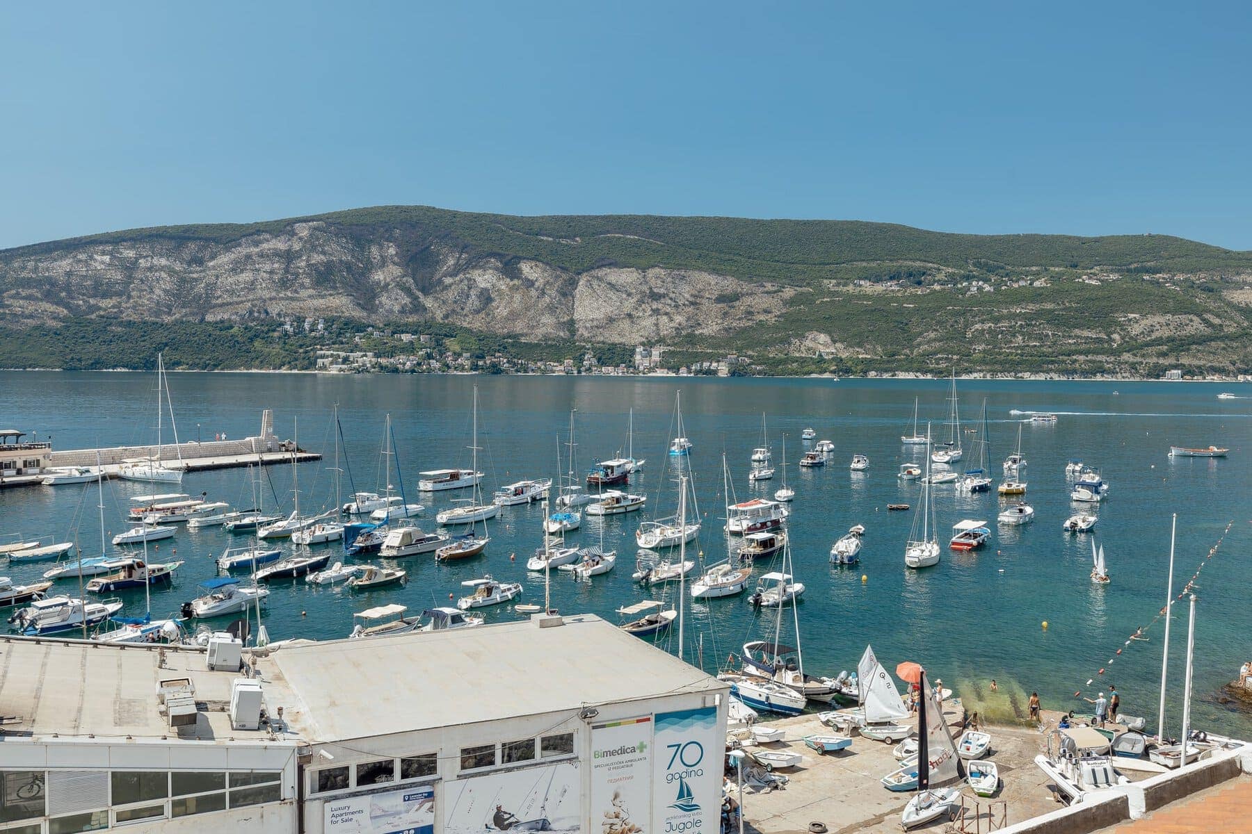 Skver 3bdr Apartment with a Sea View (15)