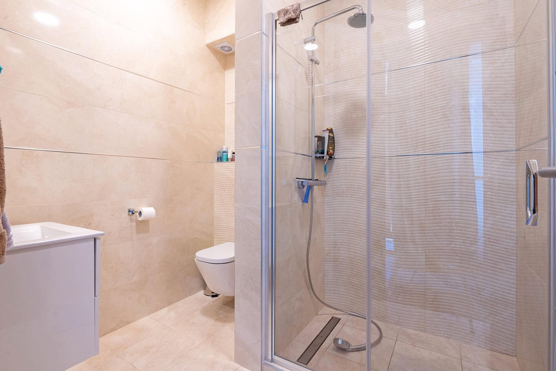 Exclusive 3bdr Duplex with Sea View in Budva (20)