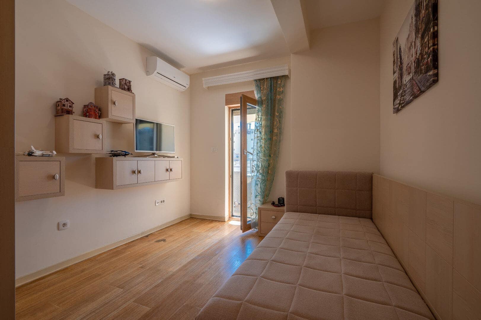 Furnished 3bdr Penthouse in Przno (10)