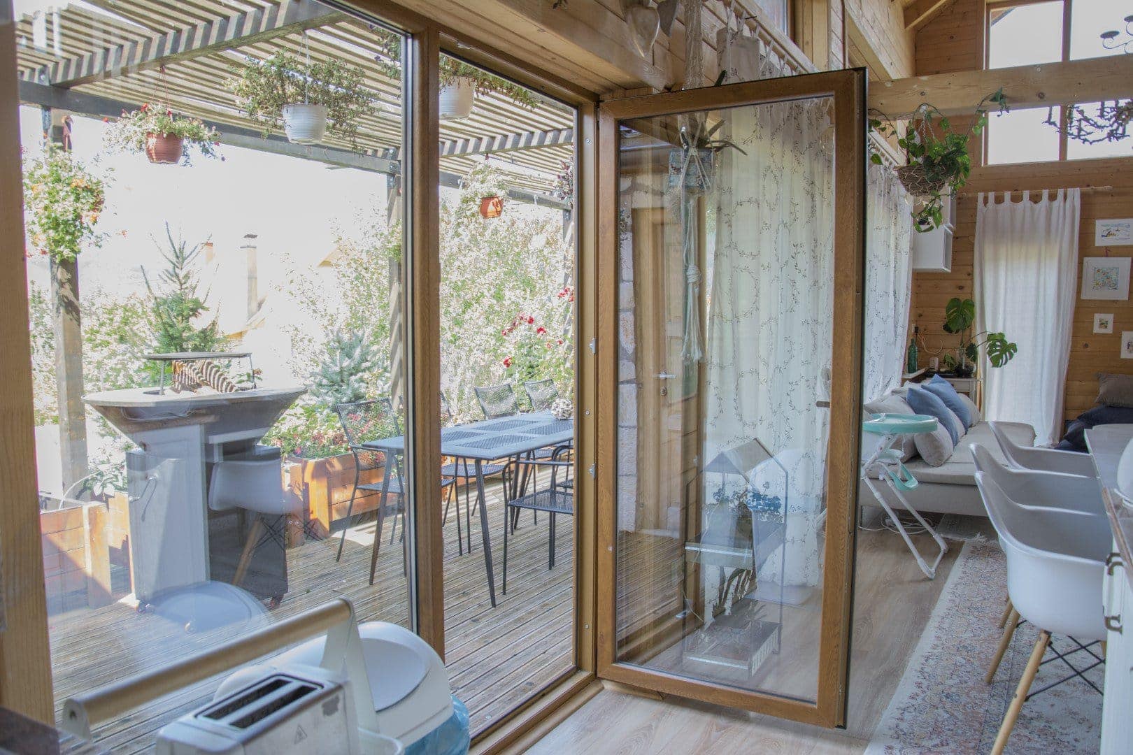 Luxury Mountain Chalet House (9)