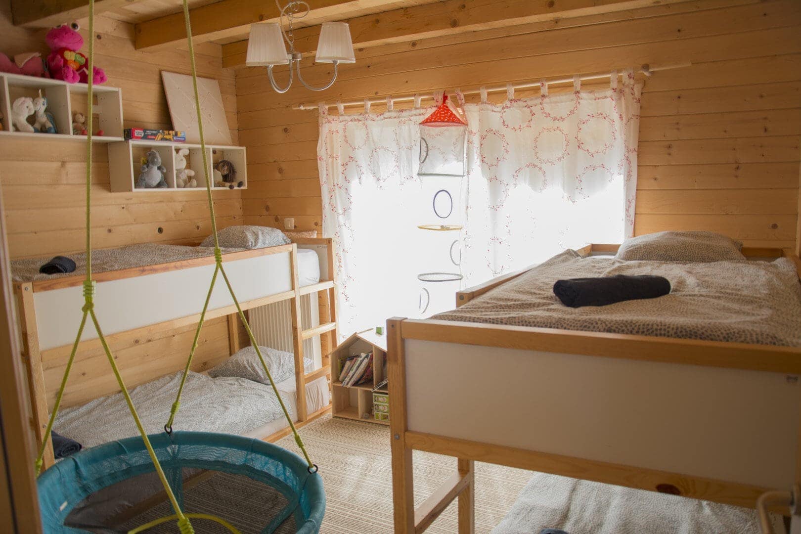 Luxury Mountain Chalet House (14)