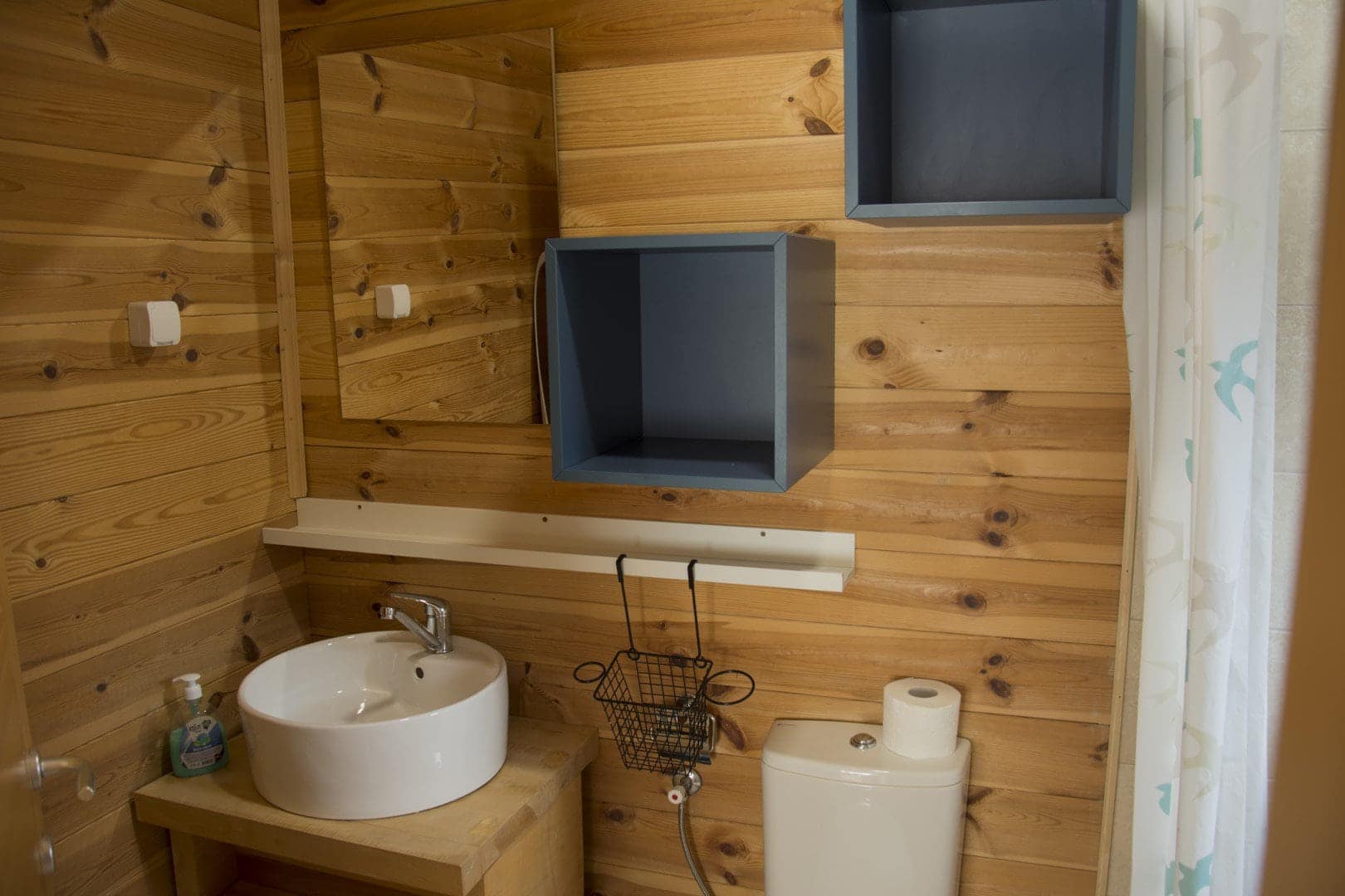 Luxury Mountain Chalet House (16)