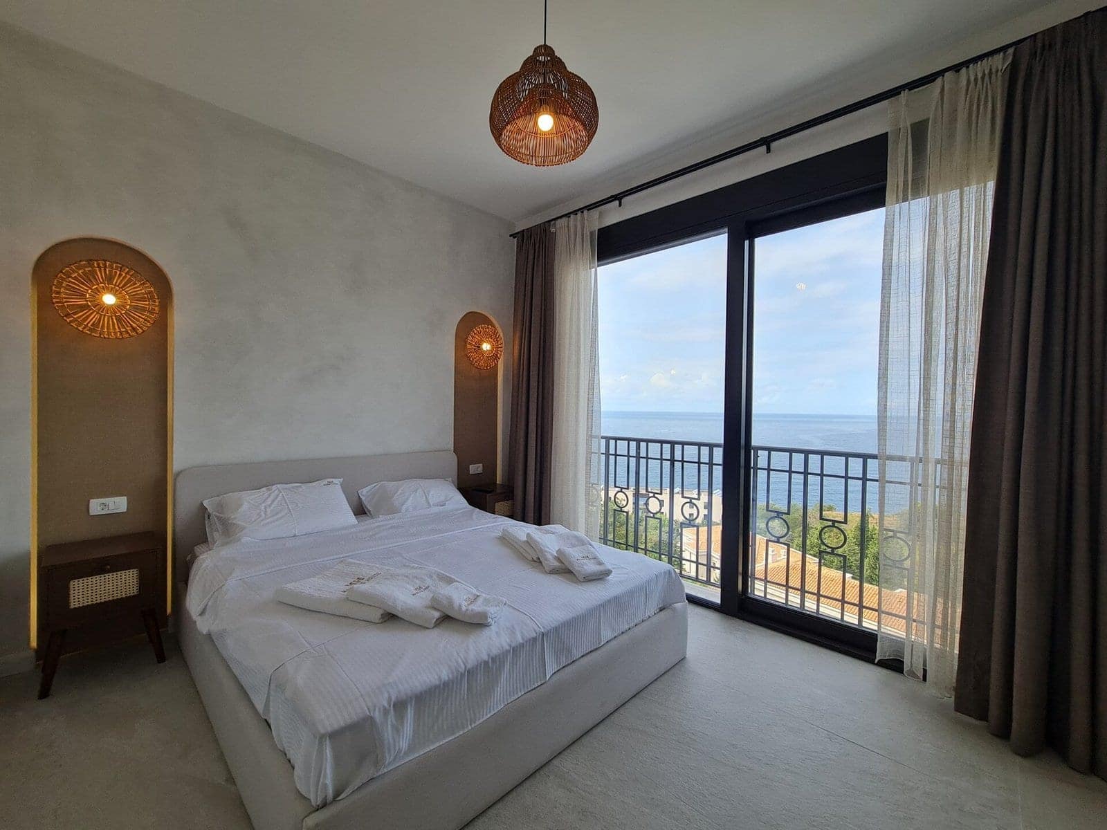 Skocidjevojka 5bdr Villa with Panoramic Sea View (11)