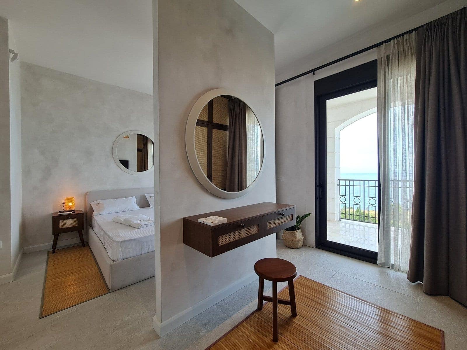 Skocidjevojka 5bdr Villa with Panoramic Sea View (13)
