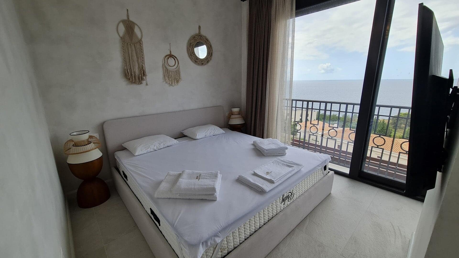 Skocidjevojka 5bdr Villa with Panoramic Sea View (16)