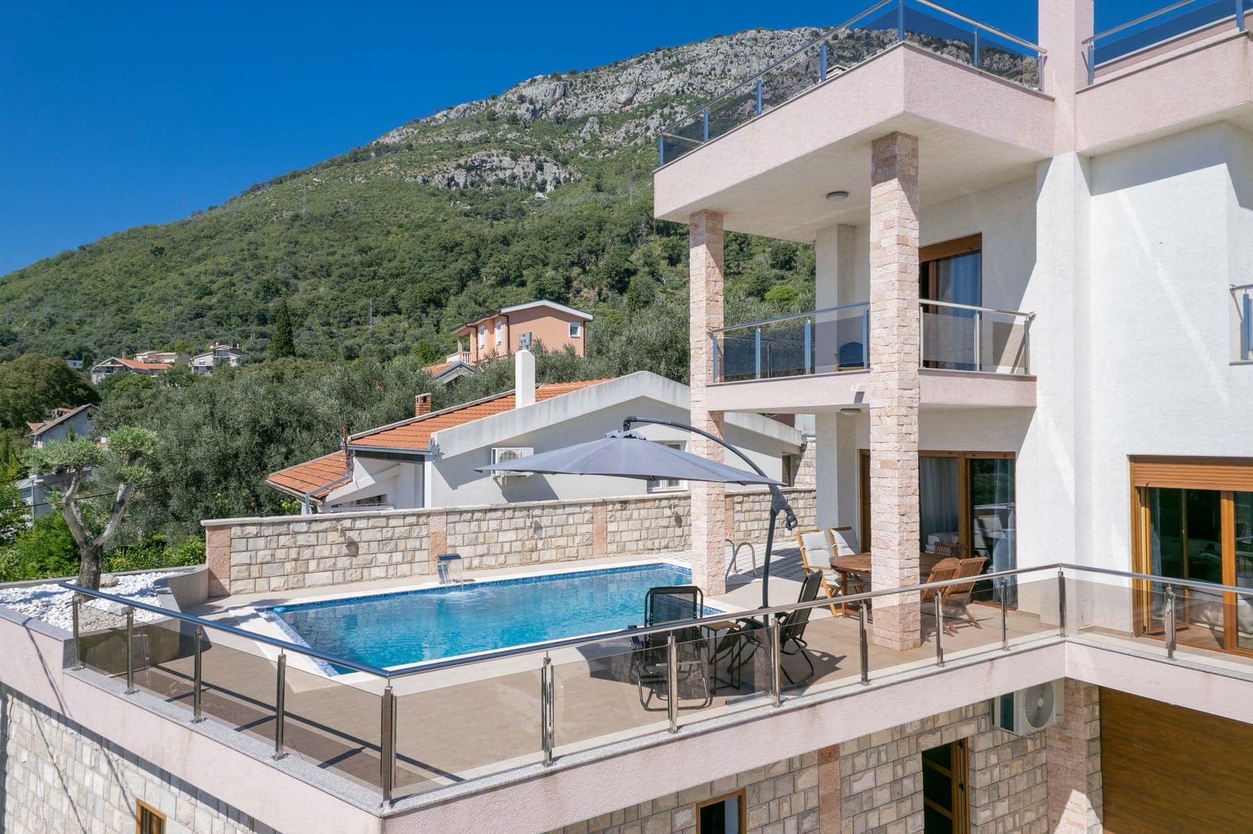 Susanj 5bdr Villa (19)