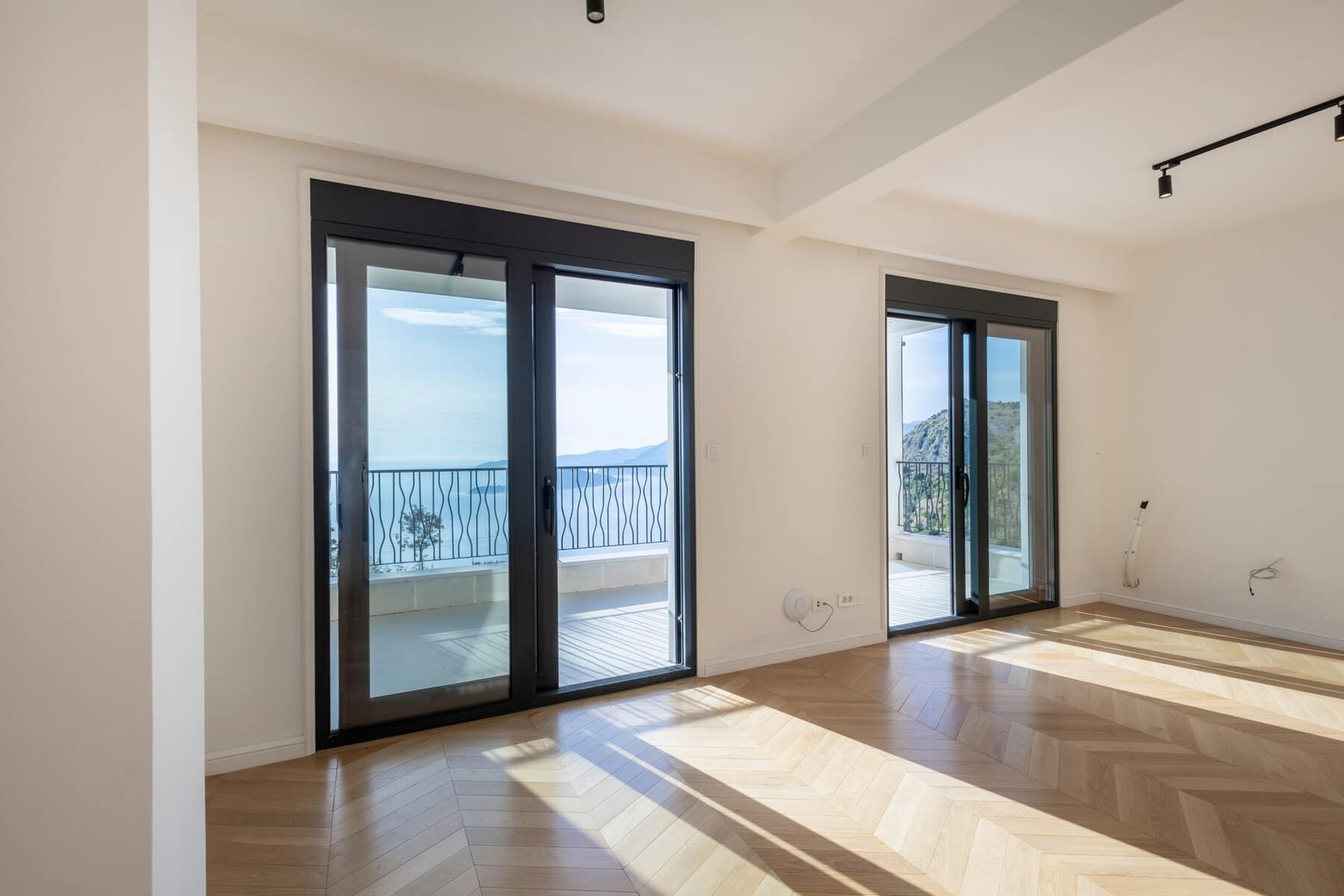 Tudorovici 4bdr Villa (5)