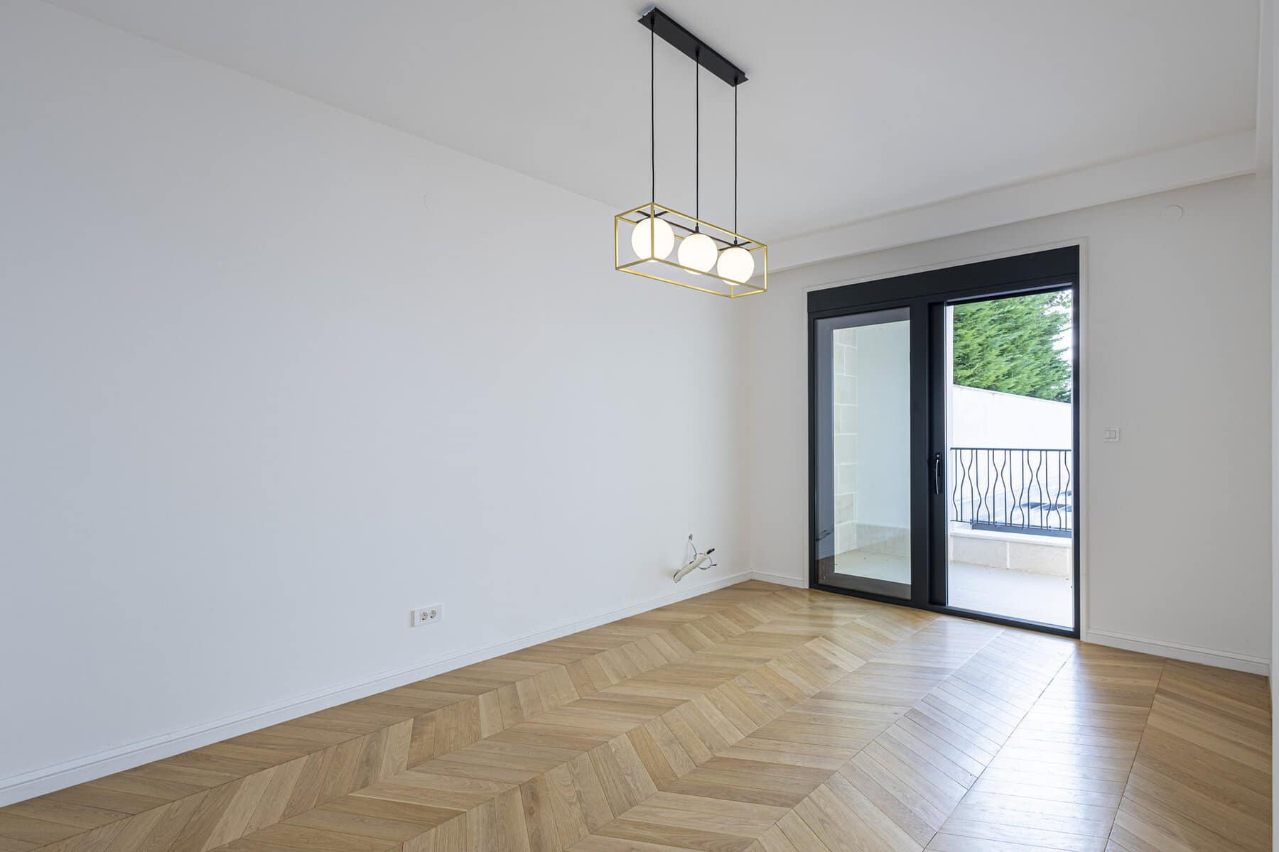 Tudorovici 4bdr Villa (8)
