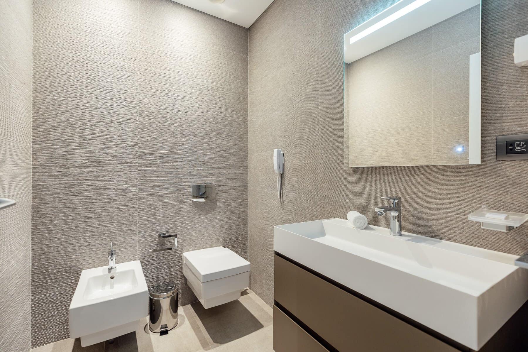 Nikki Beach 2bdr Luxury Apartment (12)