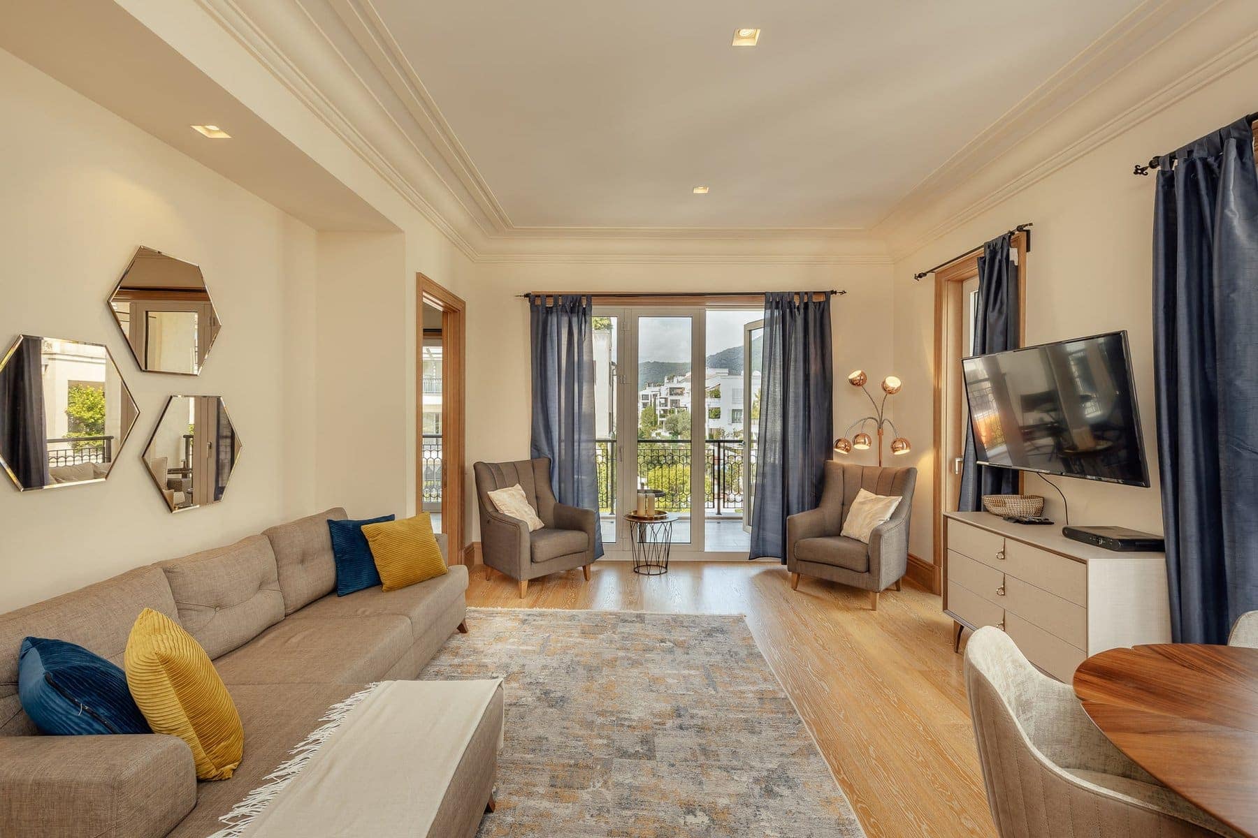 Ksenija 1bdr Apartment for Rent, Porto Montenegro (5)