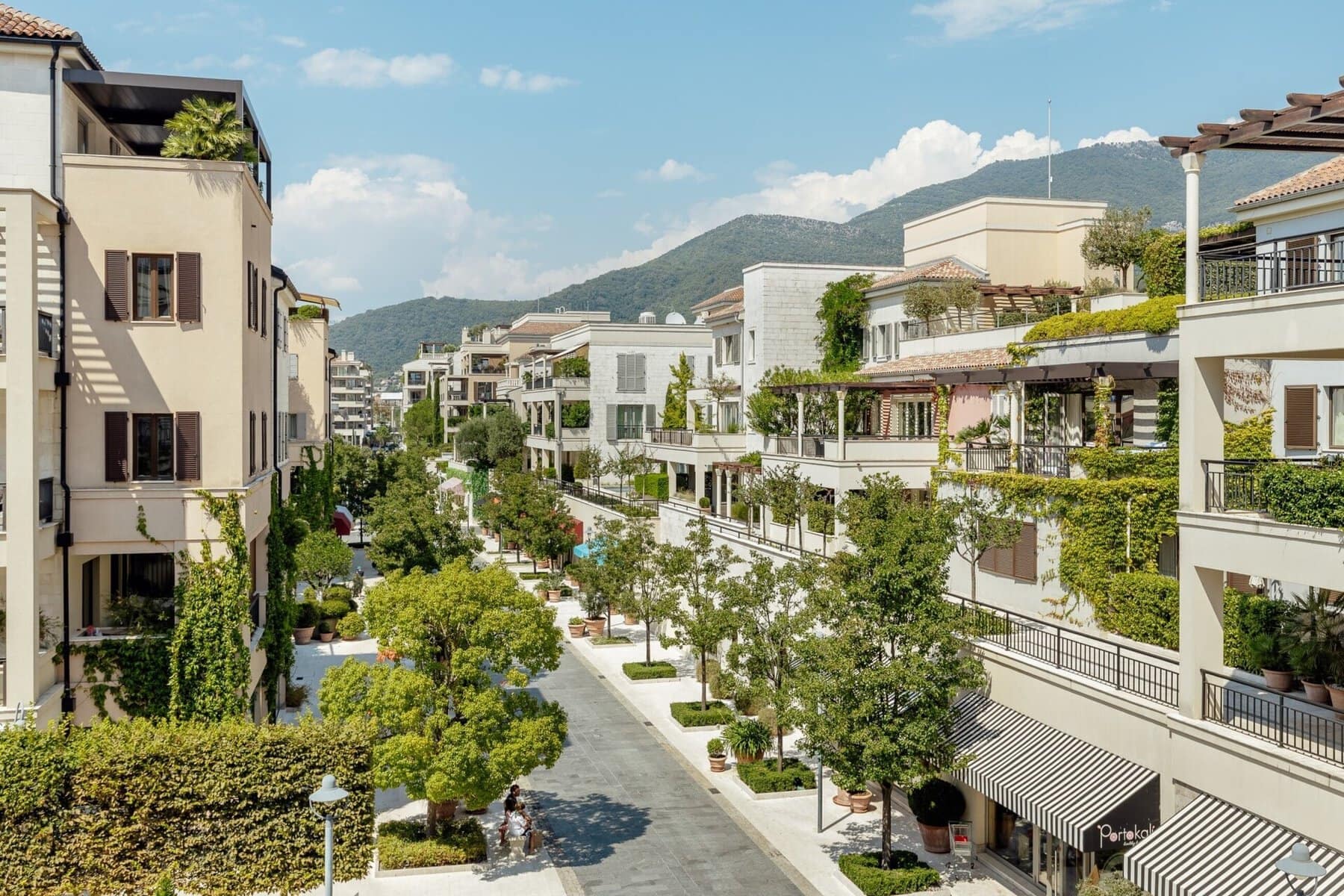 Ksenija 1bdr Apartment for Rent, Porto Montenegro (10)