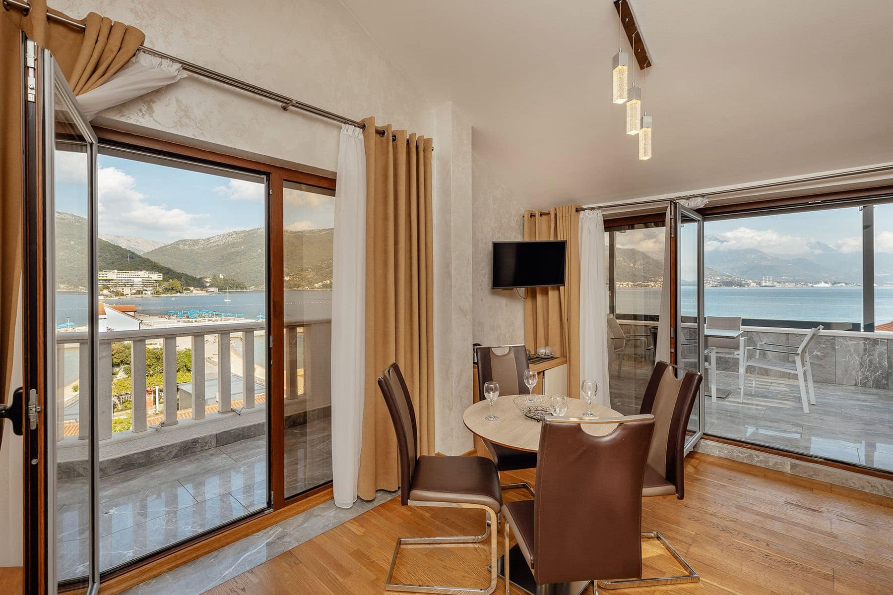Bijela 4* Waterfront Hotel (22)