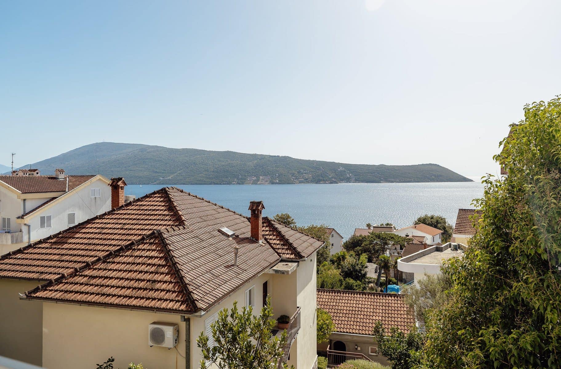 Savina 2bdr Sea View Apartment (11)