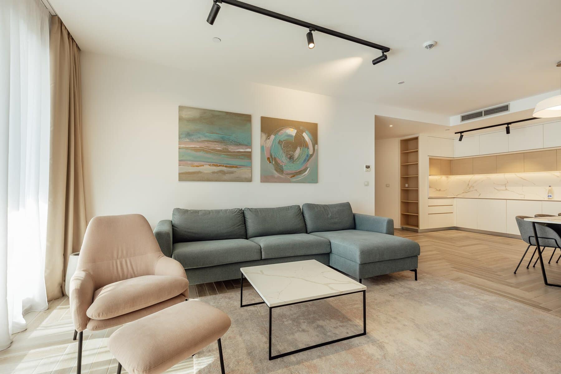 Exclusive 2bdr Apartment Lazure (6)
