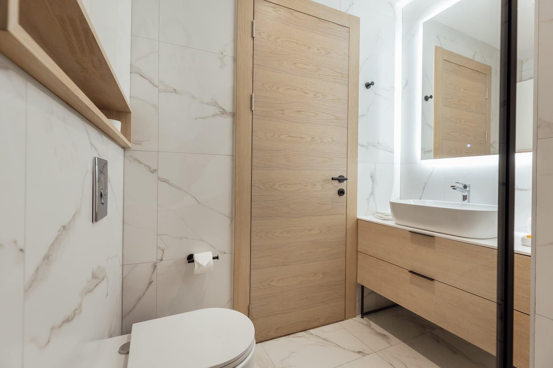 Exclusive 2bdr Apartment Lazure (15)