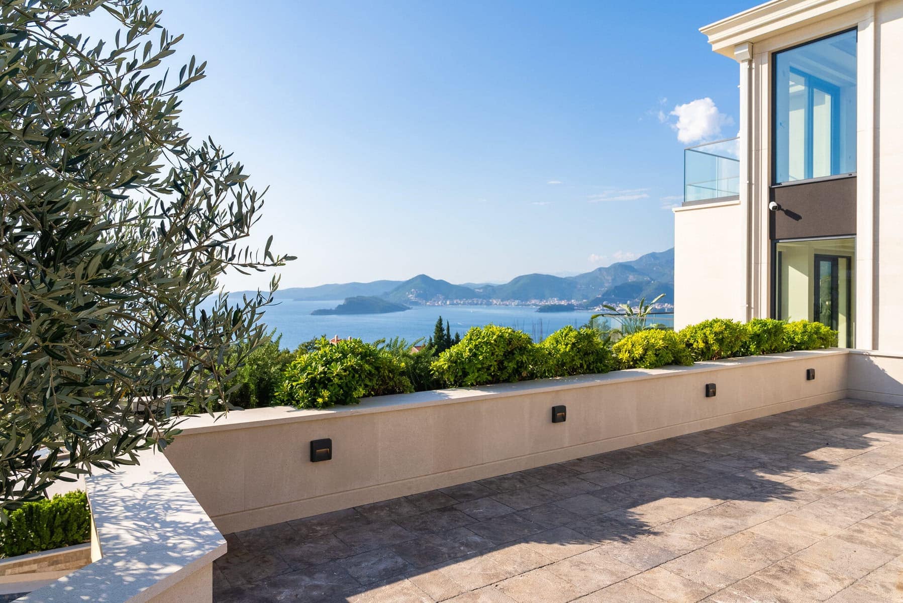 Blizikuce Contemporary 3bdr Villa (7)