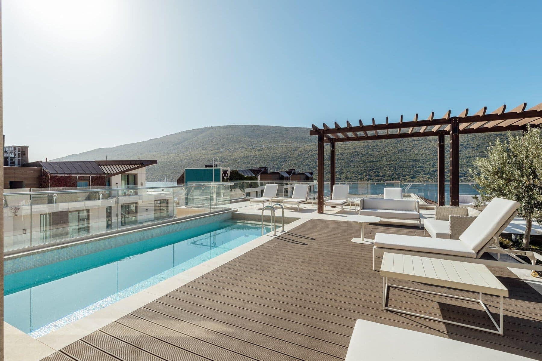 Portonovi 3bdr Penthouse with a Private Swimming Pool (19)